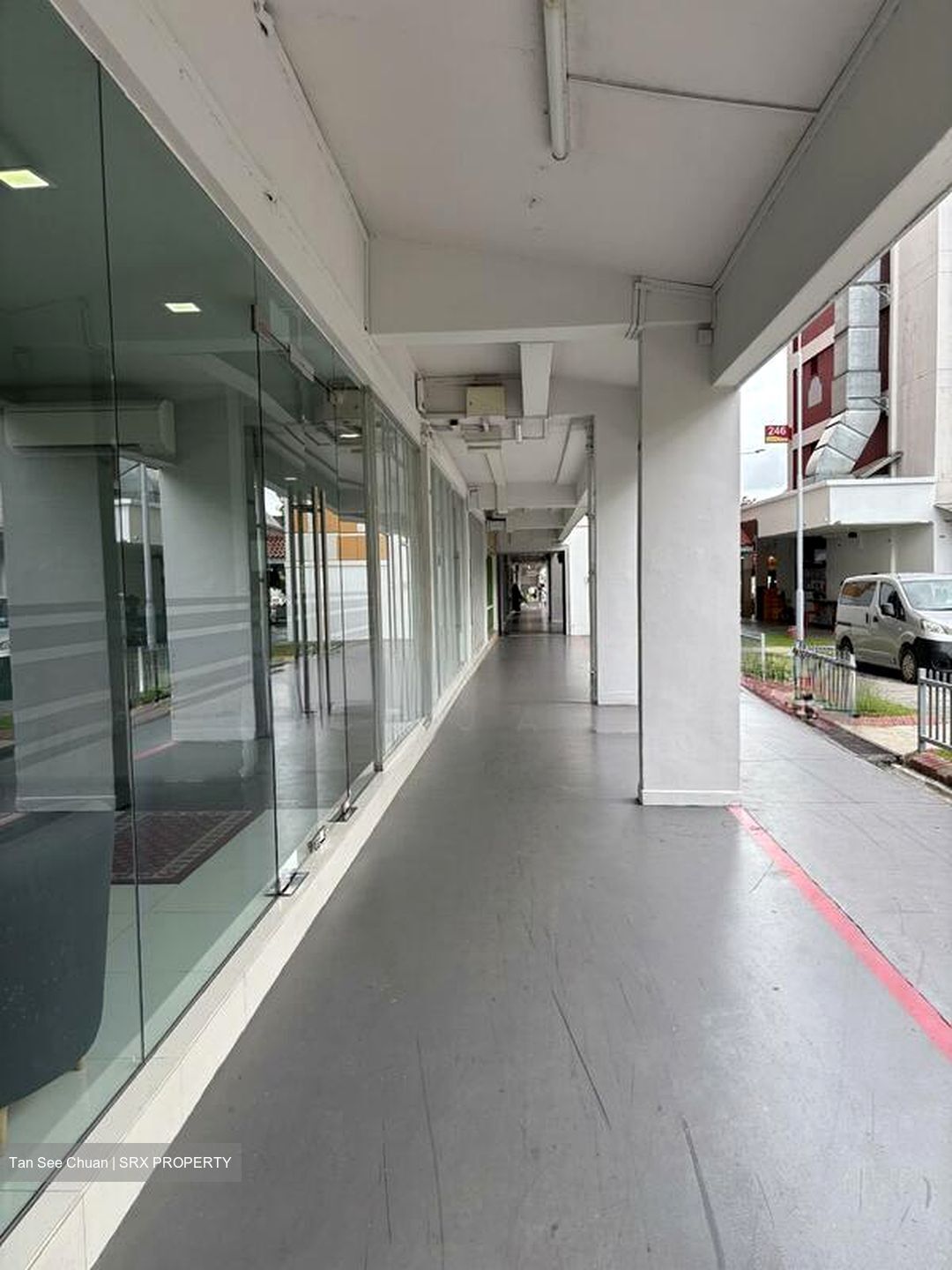 Hougang Avenue 3 (D19), Shop House #526294901